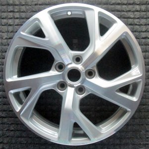 2018-2021 GMC Terrain Silver 18x7 10-Spoke Machined Silver Alloy Wheel (Remanufactured OEM)