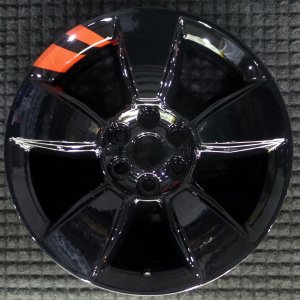 2017-2020 GMC Canyon Red 18x8.5 Black Alloy Wheel with Red Stripe (Remanufactured OEM)