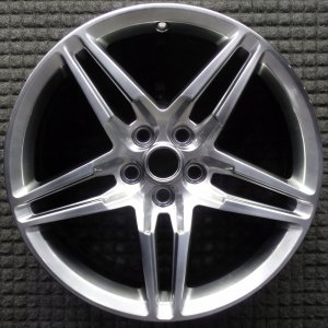 2018-2023 Ford Mustang Silver 19x8.5 5 Split-Spoke Smoked Hyper Painted Alloy Wheel (Remanufactured OEM)