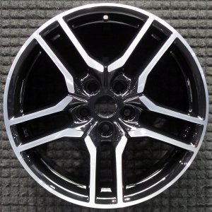 2018-2023 Ford Mustang Black 18x8 10-Spoke Machined Black Alloy Wheel (Remanufactured OEM)