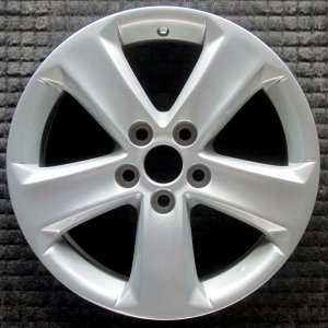 2013-2015 Toyota RAV4 Silver 17-inch 5-Spoke Silver Painted Alloy Wheel (Remanufactured OEM)
