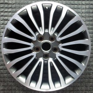 2017-2018 Ford Fusion Silver Machined Charcoal Alloy Wheel (Remanufactured OEM)