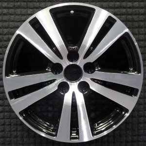 2016-2020 Honda Pilot Black 18-Inch 5-Double-Spoke Machined Charcoal Alloy Wheel (Remanufactured OEM)