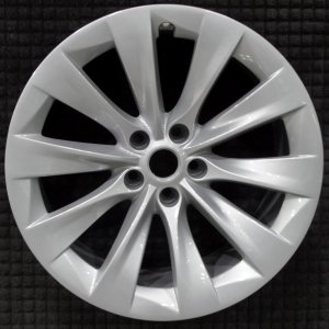 2016-2017 Tesla X Silver Wheel (Remanufactured OEM)