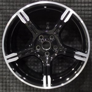 2019-2022 Ford Mustang Black 19x8.5 Machined Black Alloy Wheel (Remanufactured OEM)