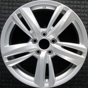 2013-2015 Acura RDX Silver 10-Spoke Silver Painted Alloy Wheel (Remanufactured OEM)