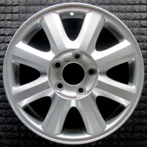 2005-2006 Buick Allure Gray 16-inch 8-Spoke Painted Silver Aluminum Wheel (Remanufactured OEM)