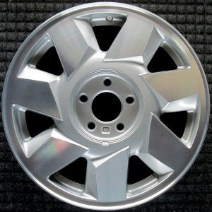 2000-2002 Cadillac DeVille Silver Wheel (Remanufactured OEM)