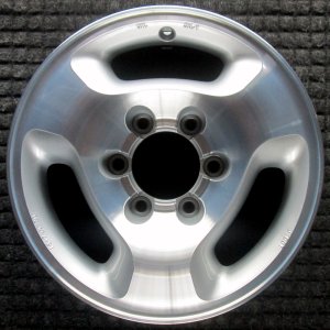 1997-2002 INFINITI QX4 Silver Wheel (Remanufactured OEM)