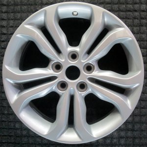 2019 Chevrolet Cruze Silver 16x7 10-Spoke Silver Painted Alloy Wheel (Remanufactured OEM)