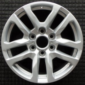 2021-2025 GMC Yukon Silver 18x8.5 10-Spoke Silver Alloy Wheel (Remanufactured OEM)