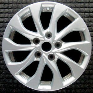 2016-2019 Nissan Sentra Silver 16x6.5 10-Spoke Silver Painted Alloy Wheel (Remanufactured OEM)