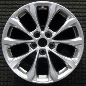 2020-2024 Cadillac CT5 Silver 18x8.5 10-Spoke Hyper Gray Alloy Wheel (Remanufactured OEM)