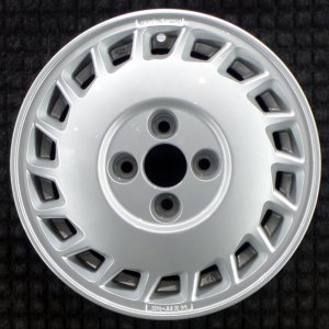 1988 Honda Prelude Silver Wheel (Remanufactured OEM)