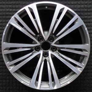 2020-2024 Audi A8 Quattro Silver 20x9 10-Spoke Machined Charcoal Alloy Wheel (Remanufactured OEM)