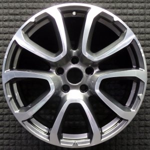 2017-2018 Maserati Levante Black Wheel (Remanufactured OEM)