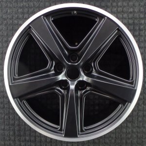 2021-2023 Ford Mustang Silver Wheel (Remanufactured OEM)