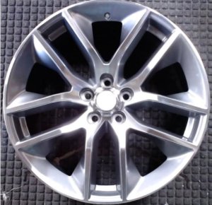 2015-2017 Ford Mustang Silver 20x9 5 Split-Spoke Machined Charcoal Alloy Wheel (Remanufactured OEM)