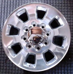 2016 Chevrolet Suburban 3500 HD Silver 18x8 8-Spoke Aluminum Alloy Wheel (Remanufactured OEM)