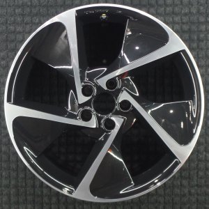 2019 INFINITI QX30 Black Wheel (Remanufactured OEM)