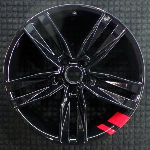2016-2018 Chevrolet Camaro Red Machined Medium Grey Alloy Wheel (Remanufactured OEM)
