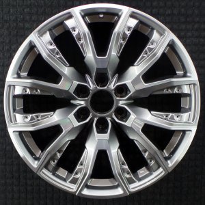 2022-2025 Chevrolet Silverado 1500 Black 22x9 6 V-Spoke Gray Alloy Wheel with Chrome Inserts (Remanufactured OEM)