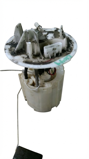 2012-2015 Mercedes-Benz ML350 High Pressure Fuel Injection Pump (Used OEM)