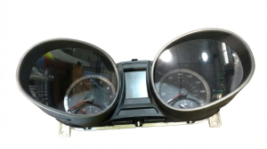 2013-2014 Hyundai Santa Fe Conventional Ignition Instrument Cluster (Used OEM)
