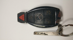 2014-2016 Mercedes-Benz GLA250 4-Button Smart Keyless Entry Transmitter (Used OEM)