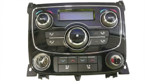 2010-2015 Jaguar XJ Rear Automatic Temperature Control Module (Used OEM)