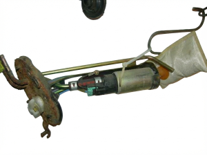 1995-1997 Acura TL Fuel Pump and Filter Assembly (Used OEM)