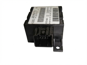 2003-2004 Audi A8 Seat Memory Control Module (Used OEM)