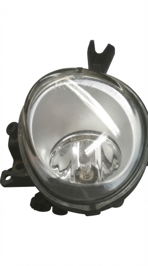 2004-2006 Volkswagen Touareg Fog Light - Left (Driver) (Used OEM)
