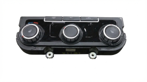 2010 Volkswagen Golf Manual Temperature Control with Heated Seats (Used OEM)