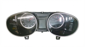 2013-2014 Hyundai Santa Fe Conventional Ignition Instrument Cluster (Used OEM)