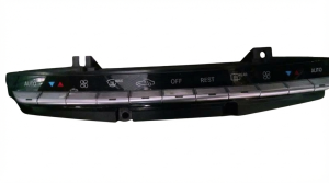 2007-2011 Mercedes-Benz S320 Automatic Temperature Control Assembly (Used OEM)