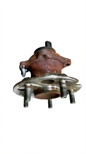 2001-2005 Toyota RAV4 Hub and Bearing Assembly with ABS - Rear (Used OEM)