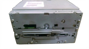 2007-2008 Nissan Maxima AM-FM 6-Disc CD Changer Bose Navigation Radio (Used OEM)