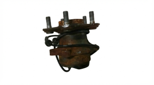 2013-2017 Nissan LEAF Hub Assembly - Rear (Used OEM)