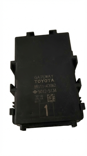 2016-2018 Toyota Prius Network Gateway Control Module (Used OEM)
