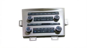 2010 Lincoln MKT Radio and Temperature Control Panel (Used OEM)