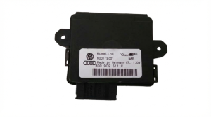 2007-2010 Audi Q7 Roof Mounted Garage Door Opener Communication Control Module (Used OEM)