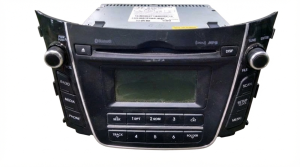2013-2015 Hyundai Elantra GT AM-FM-CD Radio Receiver (Used OEM)