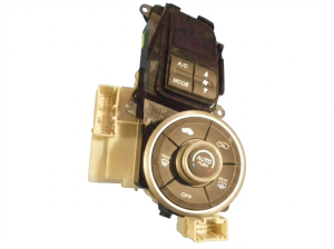 2010-2011 Honda Insight Automatic Temperature Control Module (Used OEM)