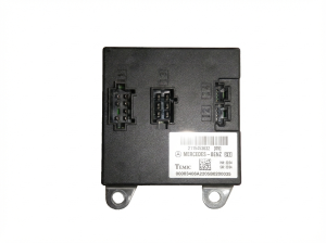 2006-2011 Mercedes-Benz CLS550 Front Signal Acquisition Module (SAM) Body Control Module (Used OEM)
