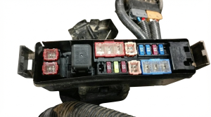 2011-2013 INFINITI M56 Underhood Engine Fuse Box Assembly (Used OEM)