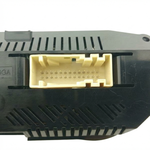 2013-2015 Ford Escape Automatic Dual-Zone Temperature Control (Used OEM)
