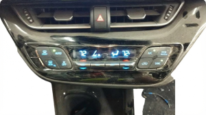 2020-2022 Toyota C-HR Automatic Temperature Control Assembly (Used OEM)