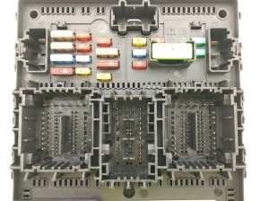 2018-2022 Ford EcoSport Body Control Module and Fuse Panel Assembly (Used OEM)