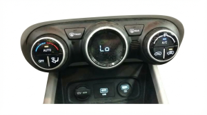 2020-2022 Hyundai Venue Automatic Temperature Control Module (Used OEM)